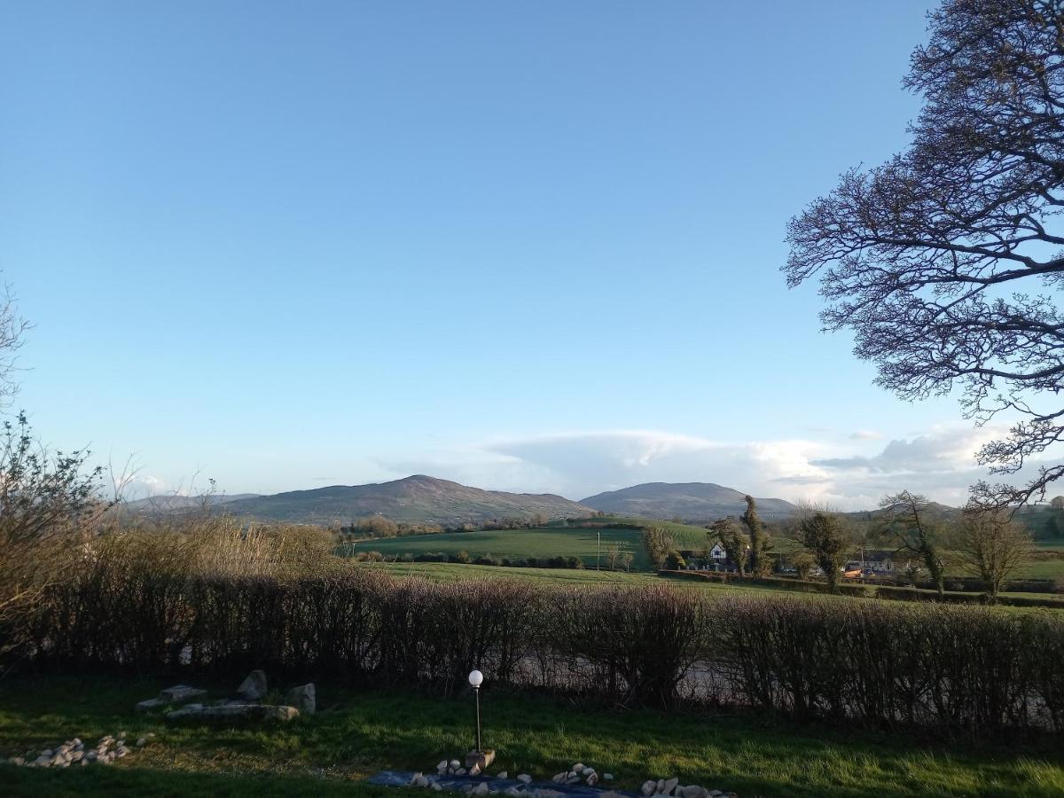 Bessbrook Derrywilligan Guest Accommodation מראה חיצוני תמונה